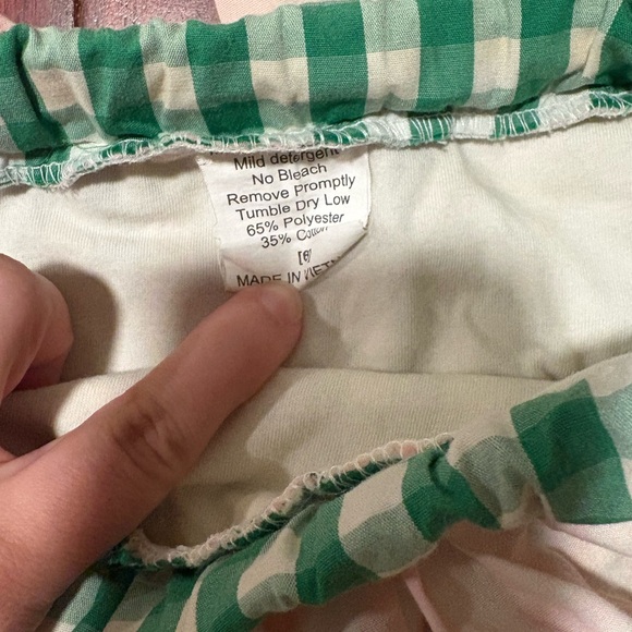 Green Gingham Strawberry smocked sunsuit set size 6 - Picture 2 of 6